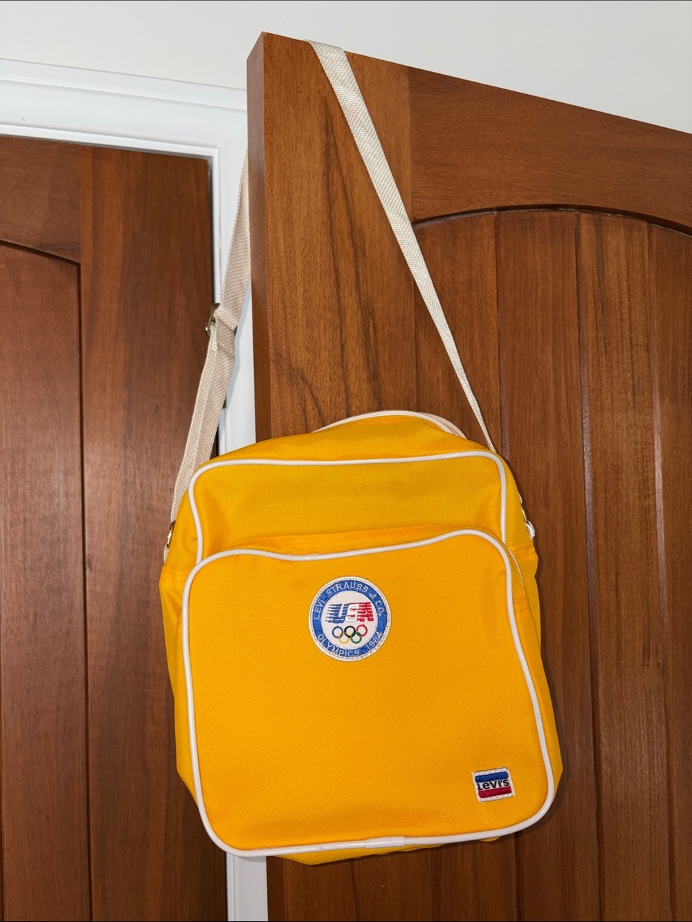 Vintage 1984 LA Summer Olympics Levi Strauss Promo Yellow Messenger Flight Bag